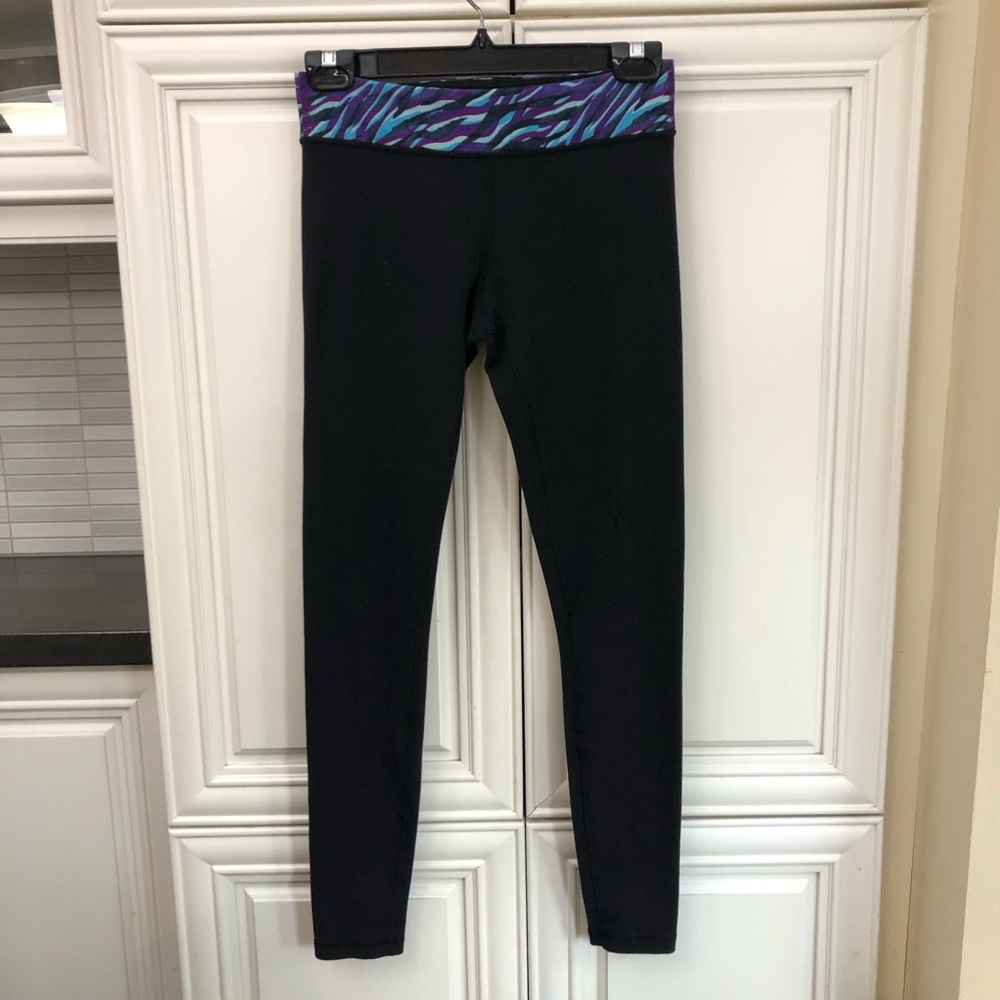 Ivivva by Lululemon girls leggings - flaw 🍋